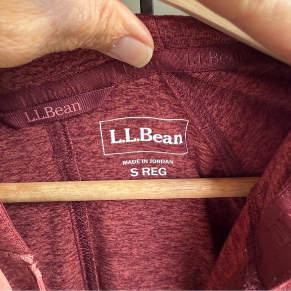 L.L. Bean Cozy Sweatshirt w/ Hood Full Zip Women’s Small Deep Rosewood Heather - Picture 4 of 11